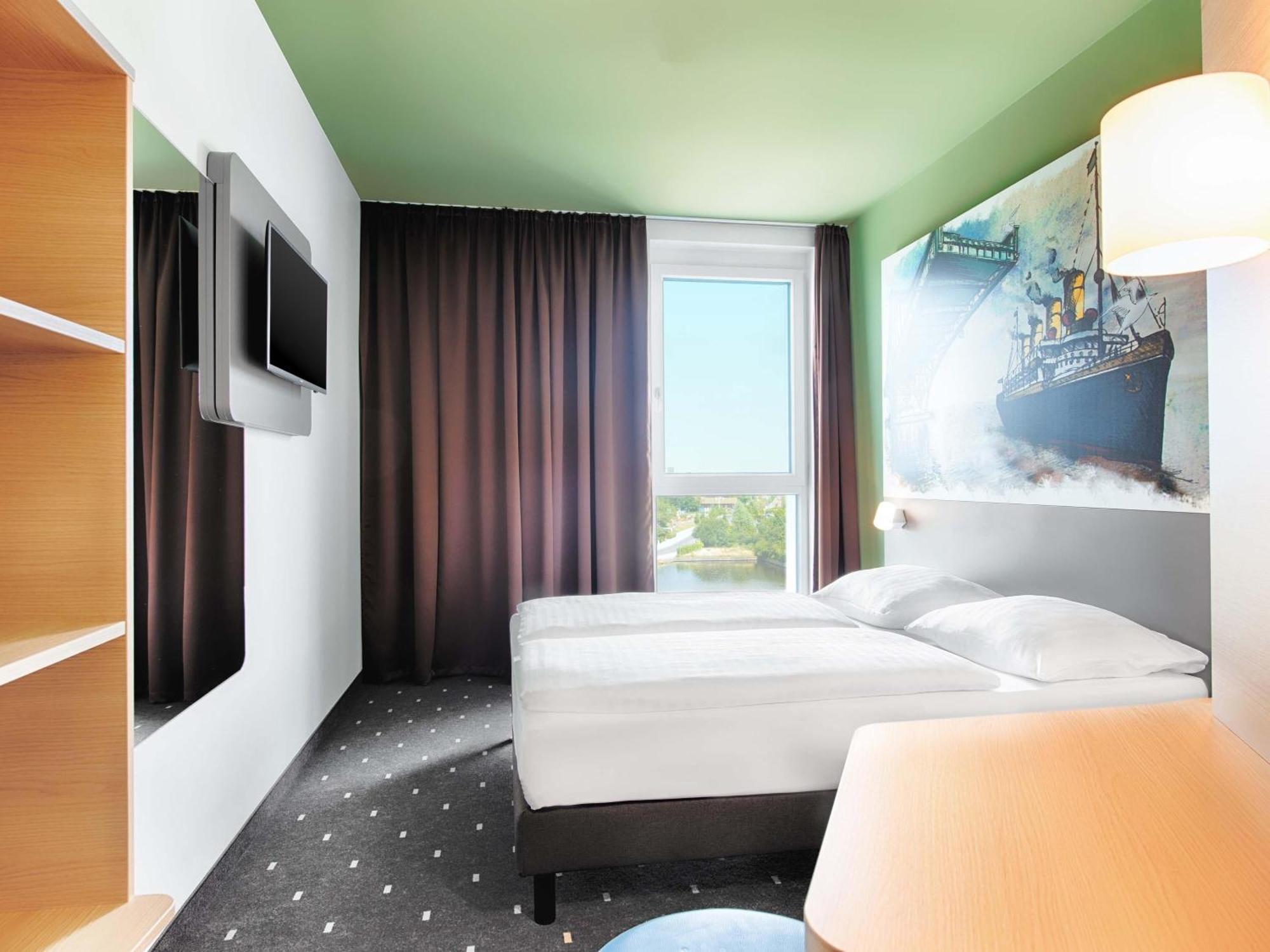 Double Room,1707026851:JPEG
